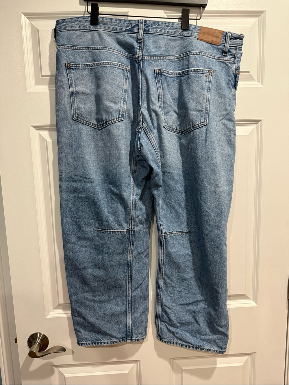 Madewell Darted Barrel Jeans in Dobbins Wash - Rigid Size 32 - Picture 10 of 10